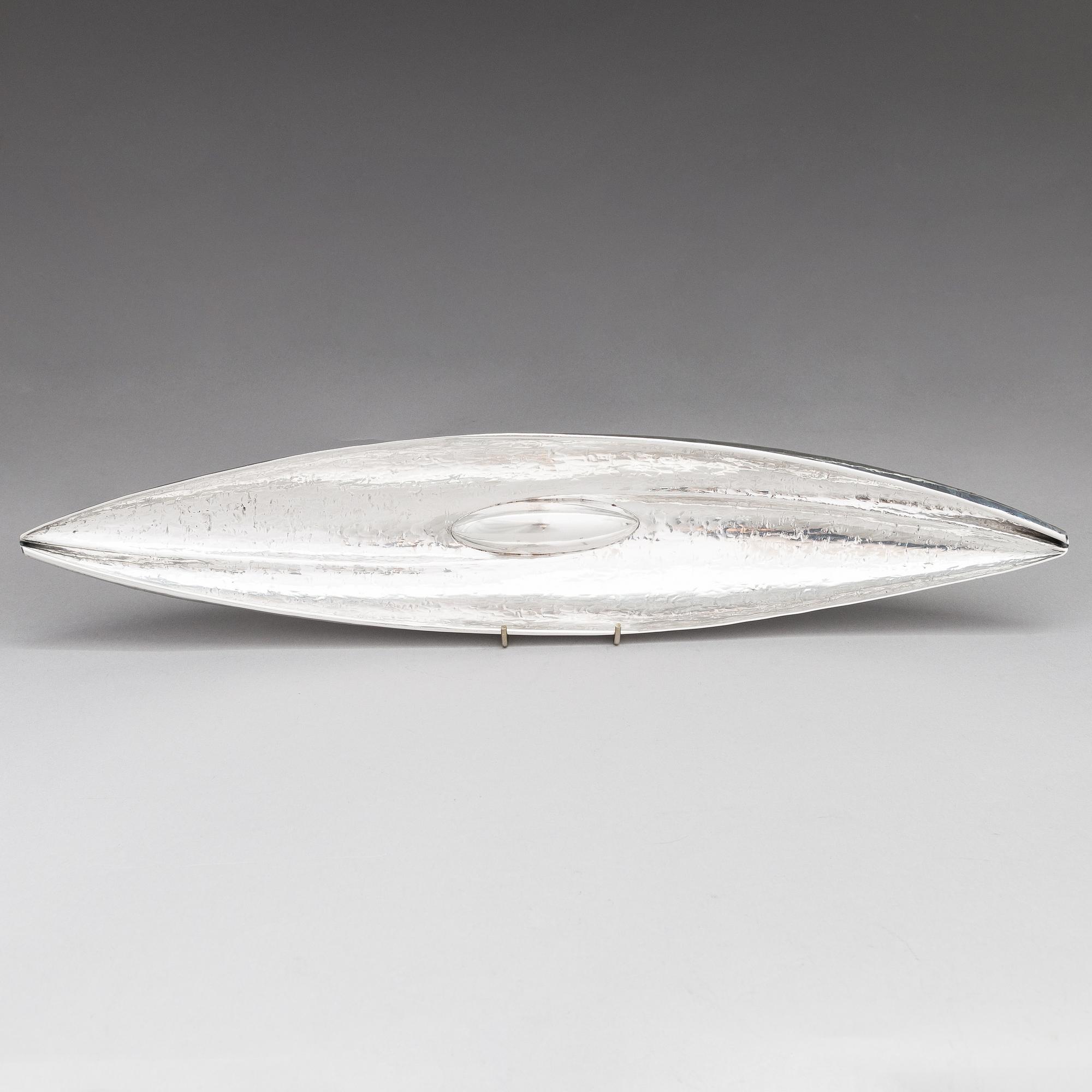 Tapio Wirkkala, silver bowl model TW9, marked TW, Kultakeskus, Hämeenlinna 1968.