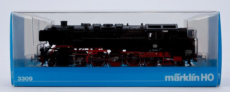 LOK, 2 st, "3029" samt "3309", Märklin, 1900-talets andra hälft.