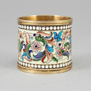 A Russian silver-gilt and cloisonné enamel napkin ring, unidentified makers mark, Moscow 1899-1908.