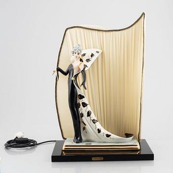 A limited edition Ester porcelain table lamp by Mario Pegoraro, Capodimonte, Italy, end of the 20th century.