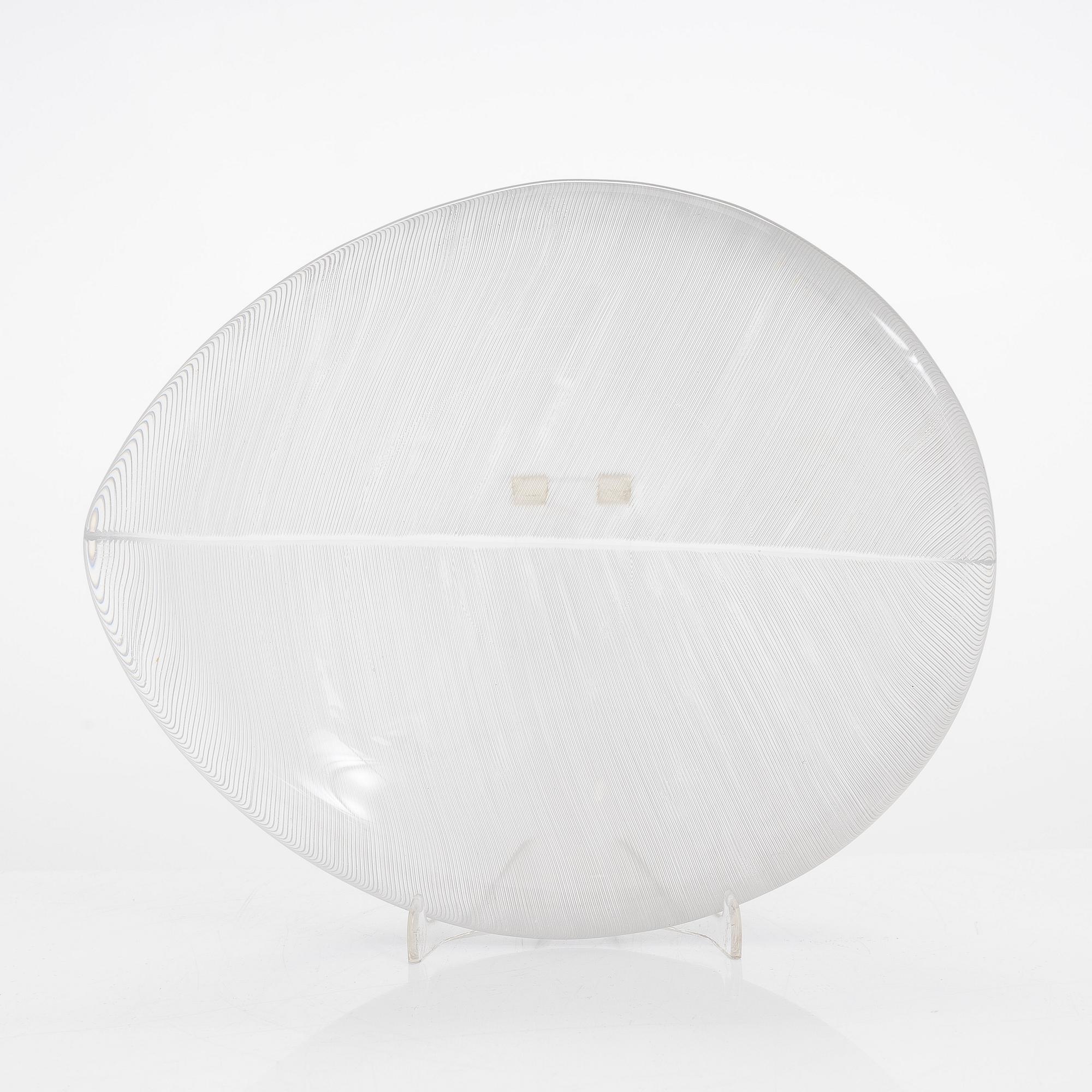 Tapio Wirkkala, art glass 'Lehti' (Leaf) bowl, model 3337, signed Tapio Wirkkala Iittala -56.