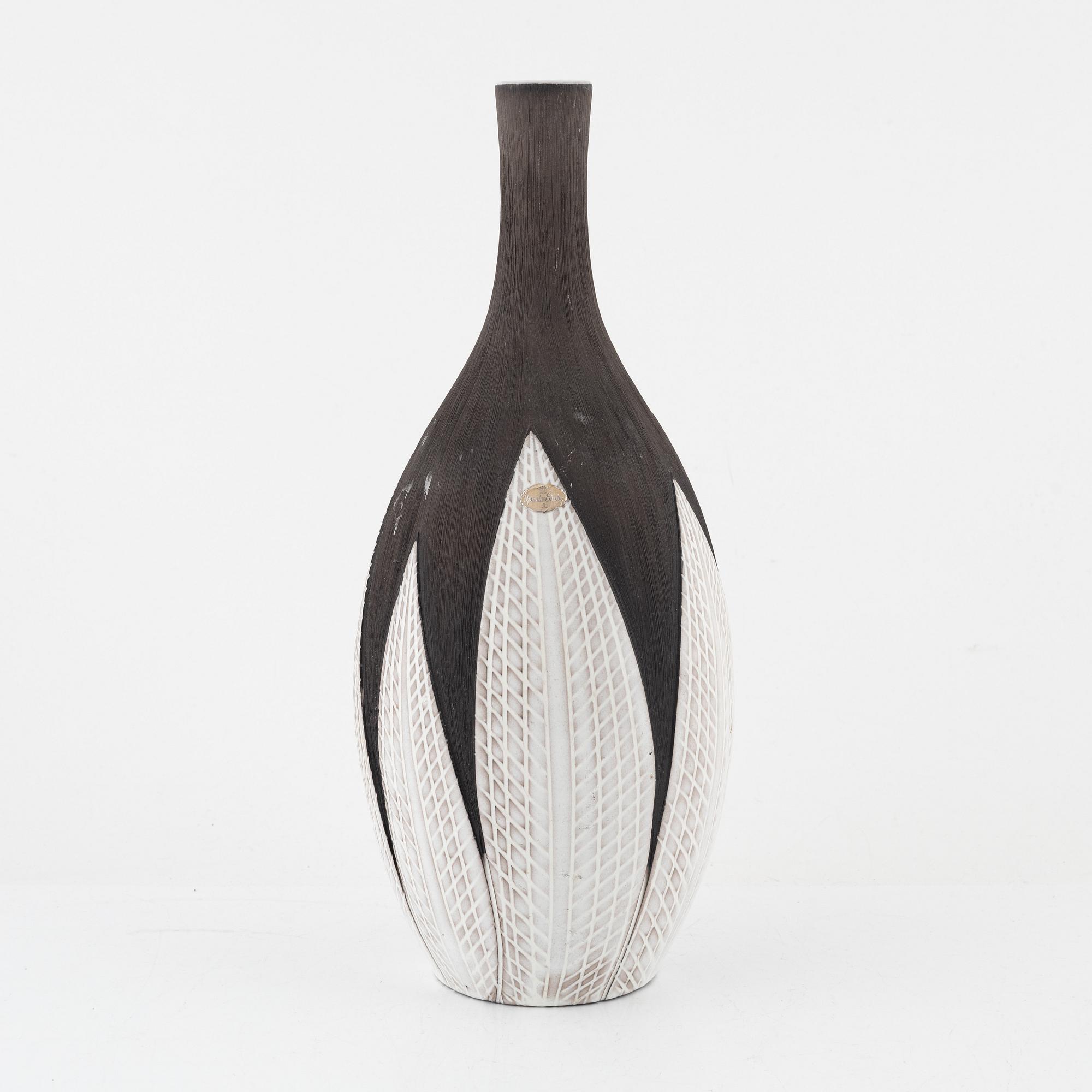 Anna-Lisa Thomson, vas, "Paprika", Upsala-Ekeby.