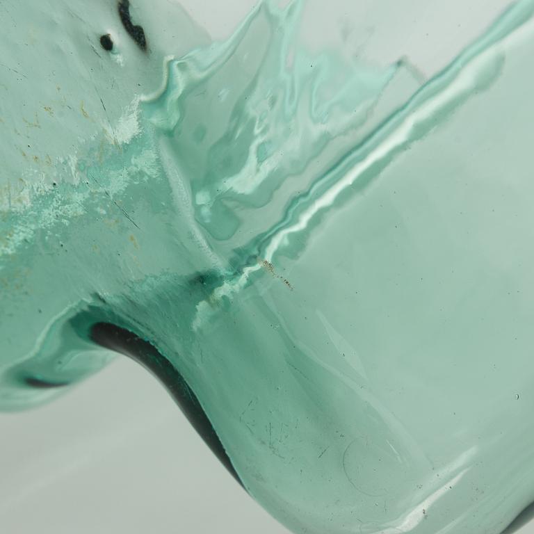 Alvar Aalto, A '9750' vase Karhula Glassworks in production 1937-1949.