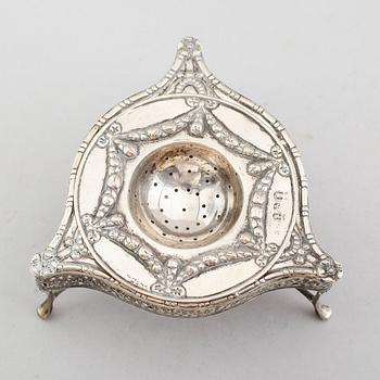 TESIL, silver, sannolikt Frankrike, 1800-/1900-tal. Vikt ca 154 gram.