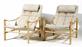 FÅTÖLJER, ett par, "Junker", Bror Boije, Dux. 1968.