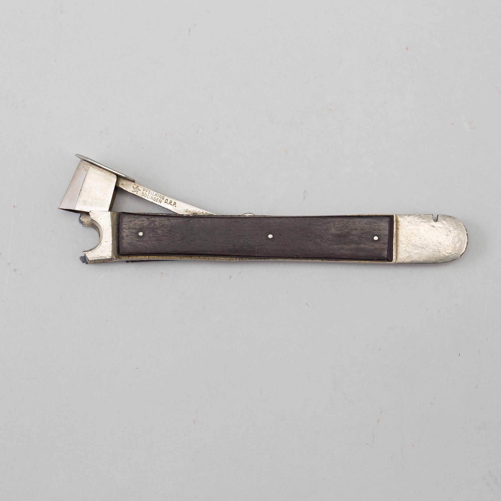 CIGARRSKÅP, 1900-talets mitt.