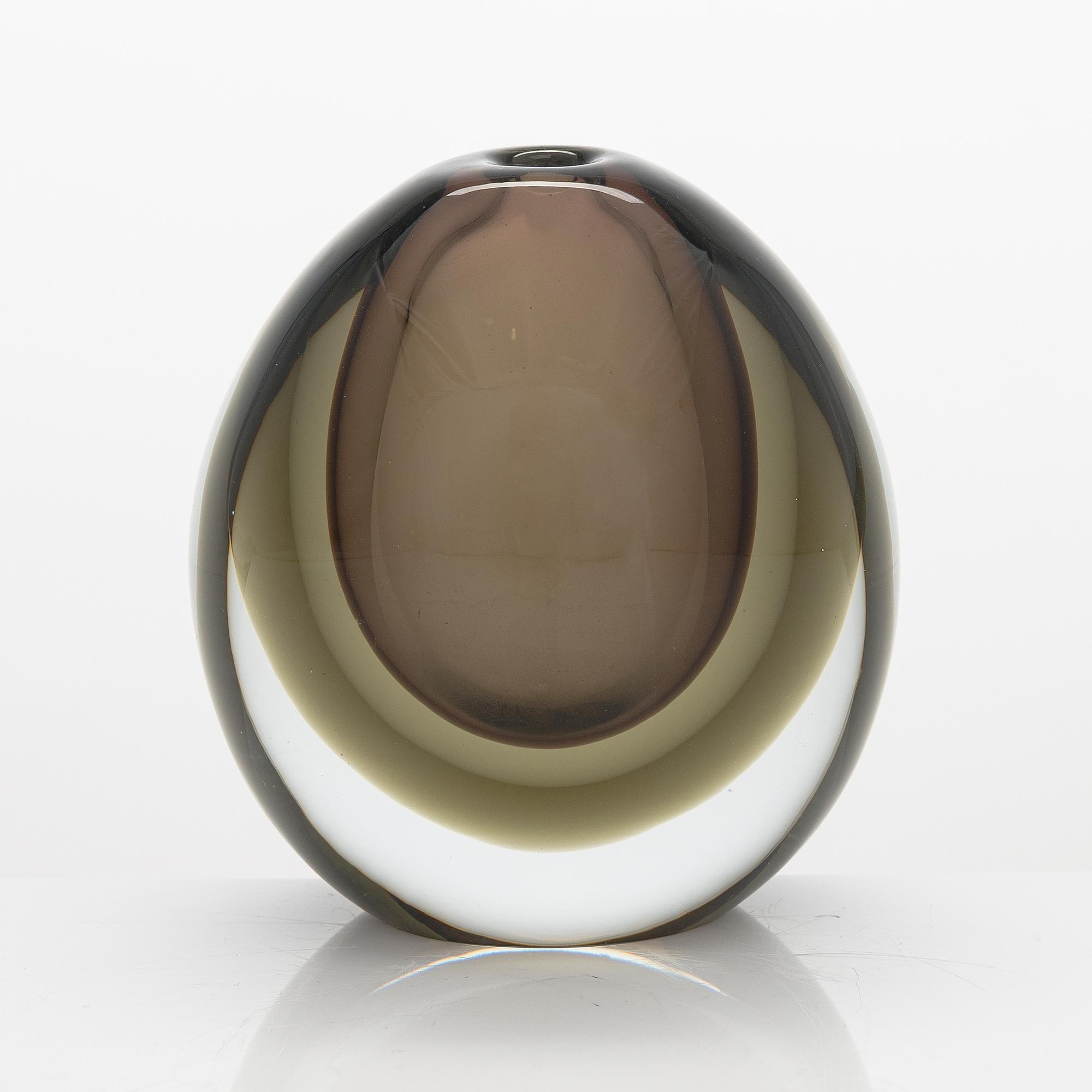 Kaj Franck, vas, KF 240, signerad K. Franck Nuutajärvi Notsjö -57.