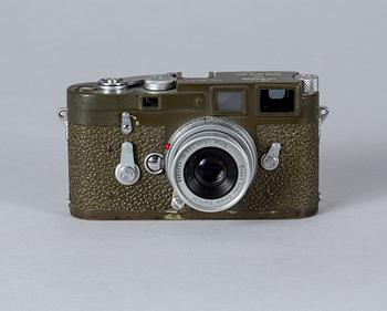 KAMERA, Leica M3 Olive, tillverkad för den Tyska armén, nr. 927717, Wetzlar, Tyskland, 1958.