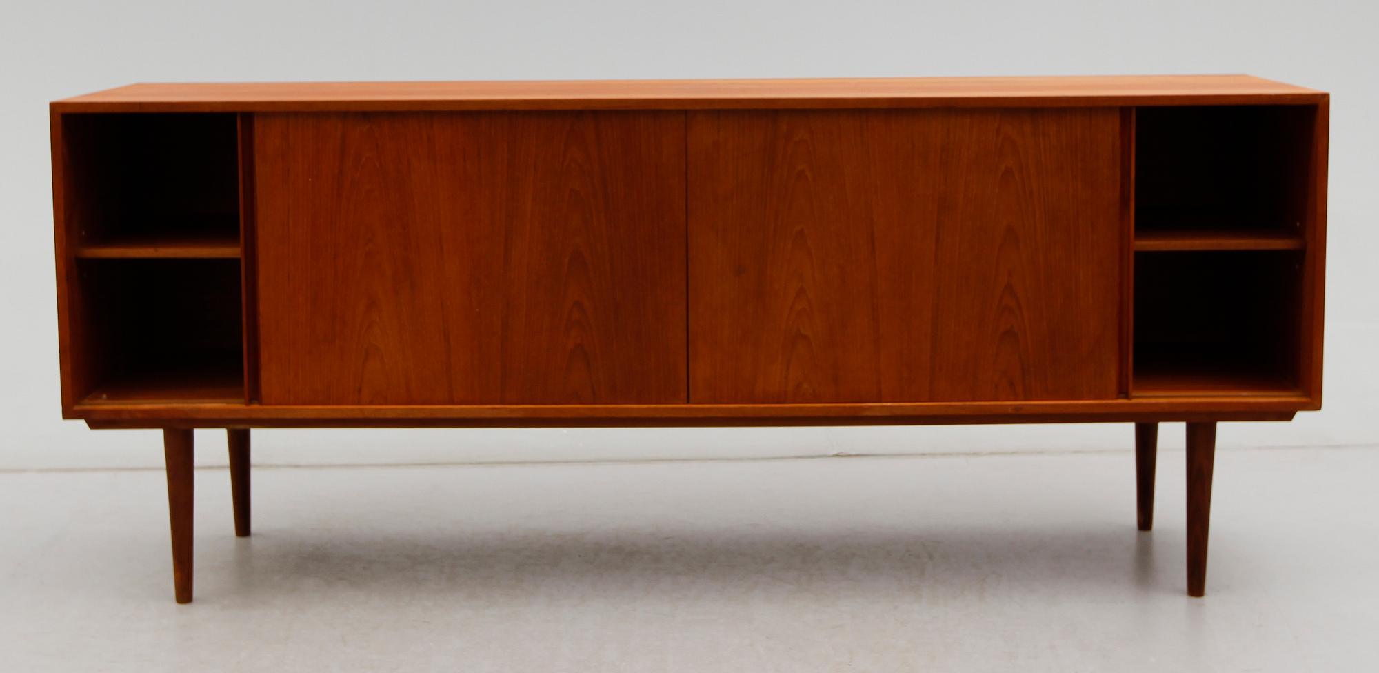 SIDEBOARD, 1900-talets andra hälft.