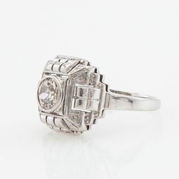 Ring, Art Deco, 14K vitguld med gammalslipad diamant.
