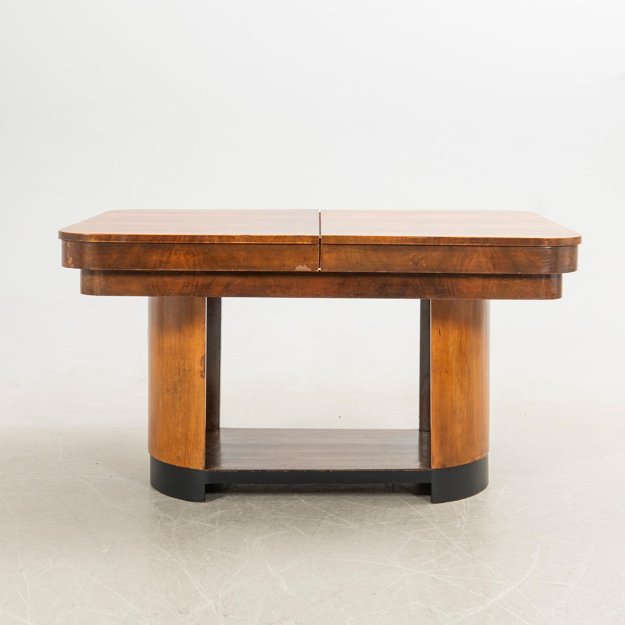 Bord, Art Deco, 1900-talets första hälft.