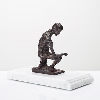 Asmund Arle, skulptur, signerad Asmund Arle samt gjutarmärkt H. Bergman Cire Perdue.