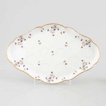 Tray with twelve creamers, porcelain, Limoges WG & Co, France.