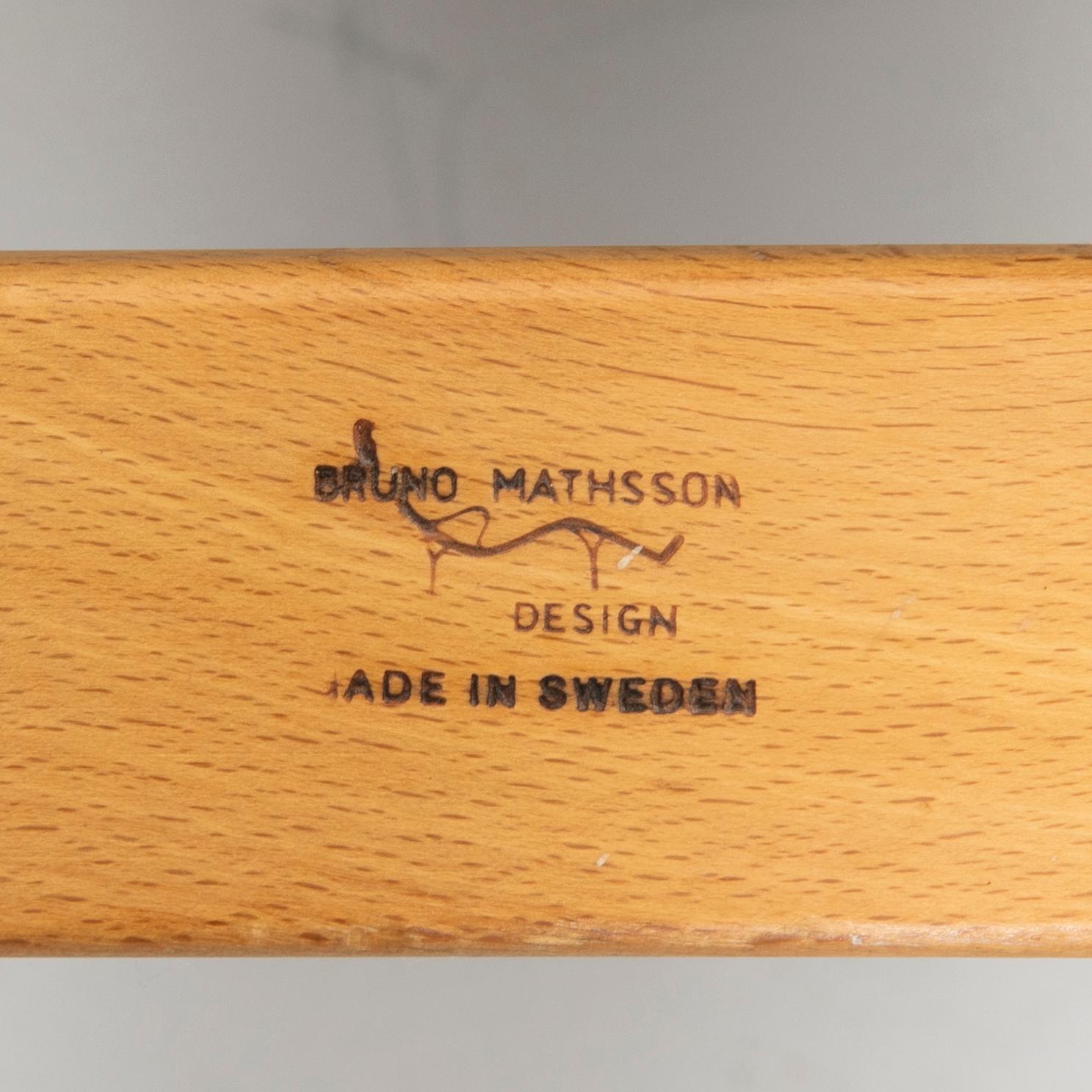 Bruno Mathsson, Armchair, ‘Pernilla’, Firma Karl Mathsson, Värnamo, second half of the 20th century.