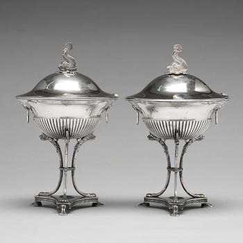 195. A pair of Swedish 19th century silver sugar-bowls and covers, mark of Johan Fredric Björnstedt, Stockholm 1819.