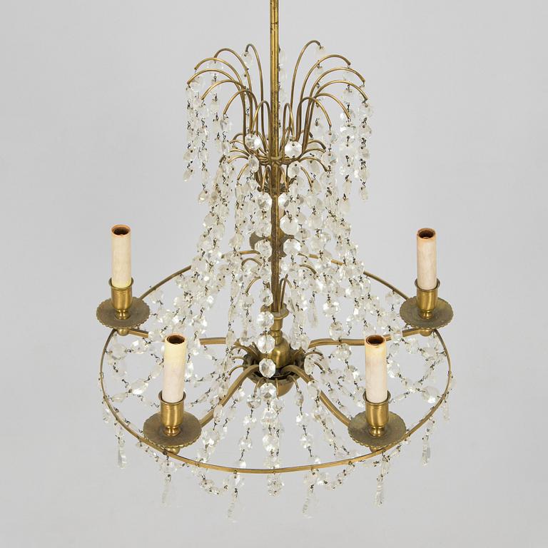 A mid-20th century chandelier.