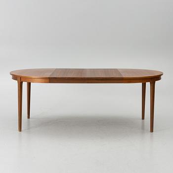 Linde Nilsson, dining table with eight chairs, Lammhult, second half of the 20th century.
