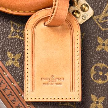 Louis Vuitton, Vintage “Alzer 60” suitcase.