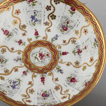 KOPP med FAT, porslin, 1800-tal.