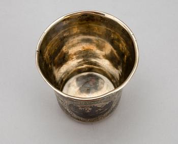 BÄGARE, 84 silver, niello. Moskva 1869. Vikt 53 g.