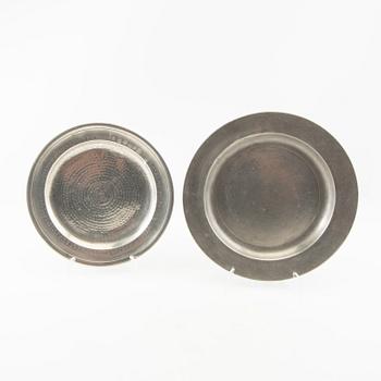 Plates 12 pcs pewter 19th century and earlier.