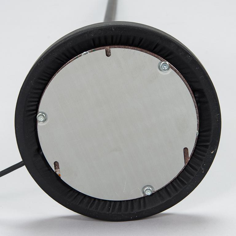 Alvar Aalto, lattiavalaisin, malli A808, Valaisinpaja.