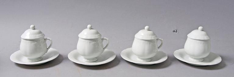 CREMEKOPPAR med LOCK och FAT, 24 st, porslin.