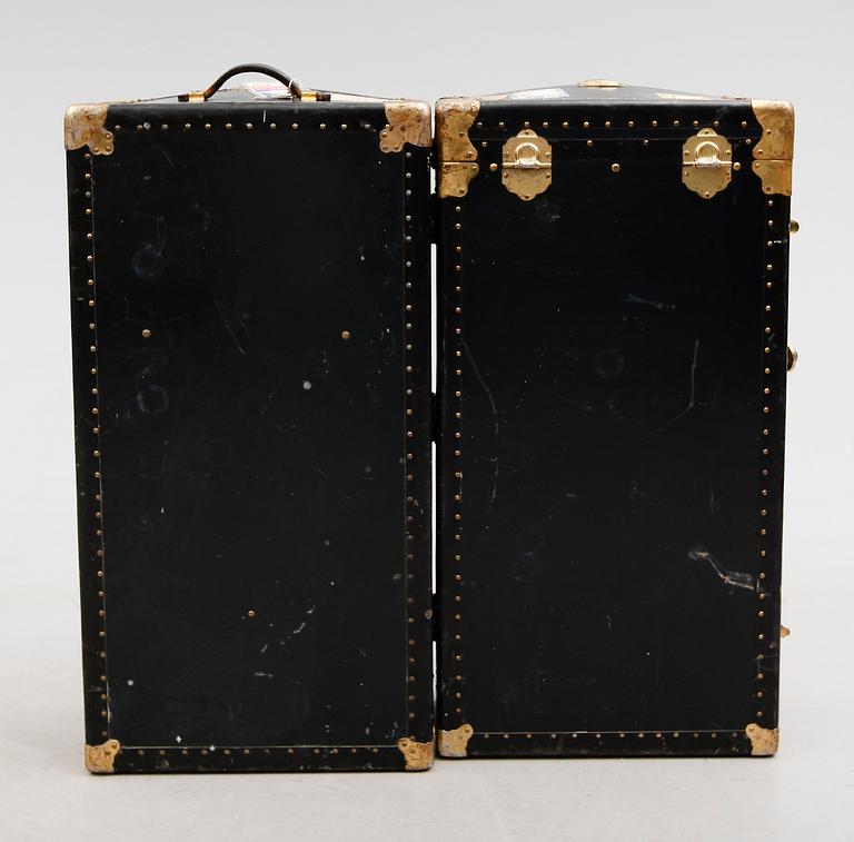 RESEKOFFERT, 1900-talets första hälft.