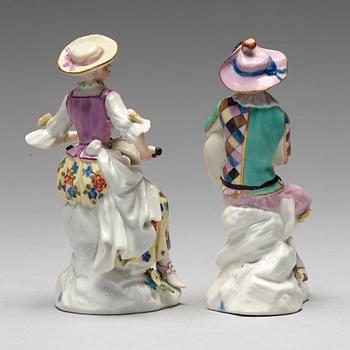 A pair of Meissen figurines of musicians, 18th Century.