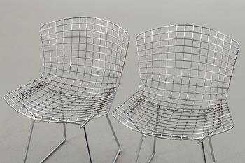 HARRY BERTOIA, stolar, 2 st, "Side chair", Knoll International, märkta i metallen.
