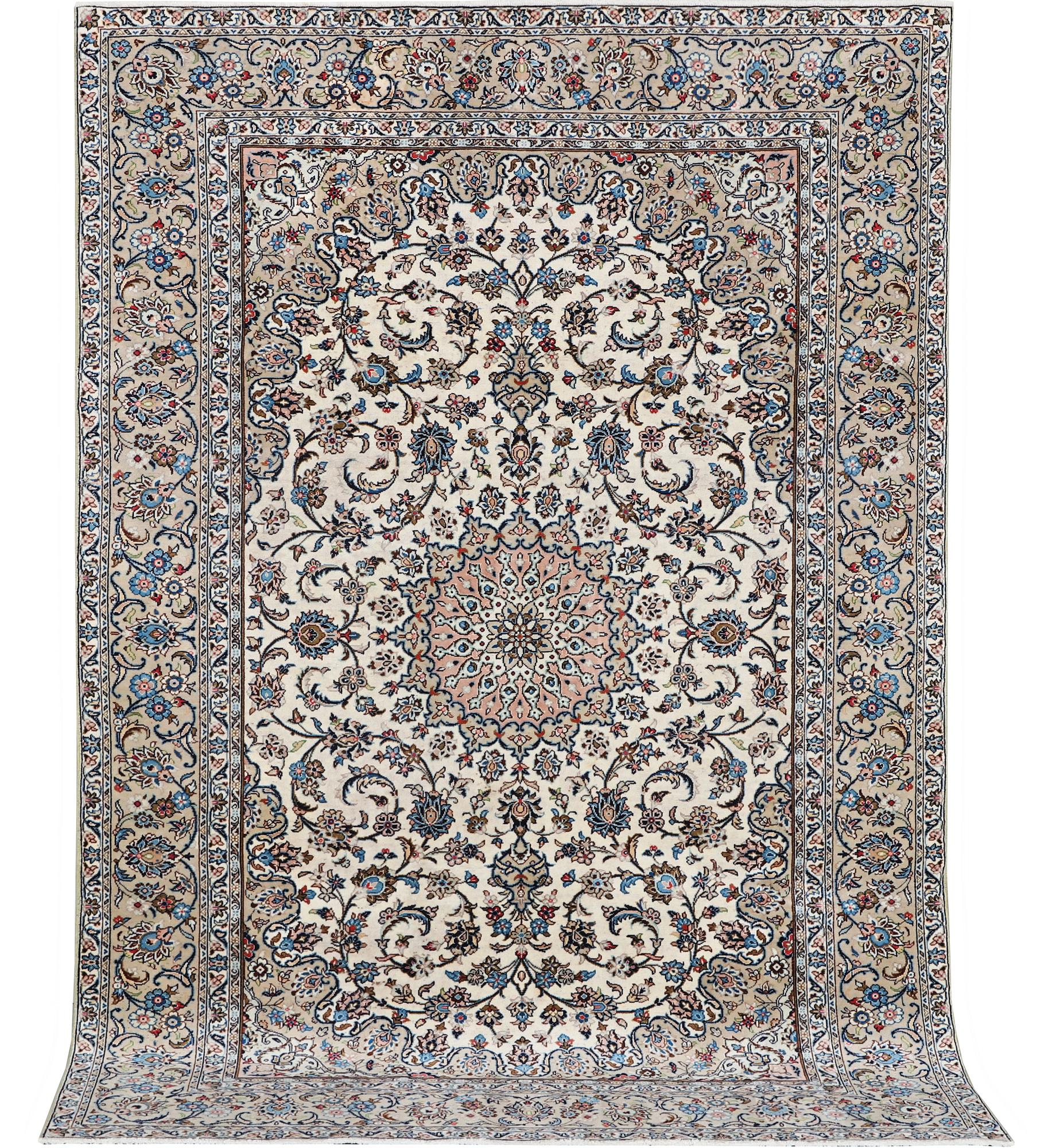 Matta, Keshan, ca 292 x 191 cm.