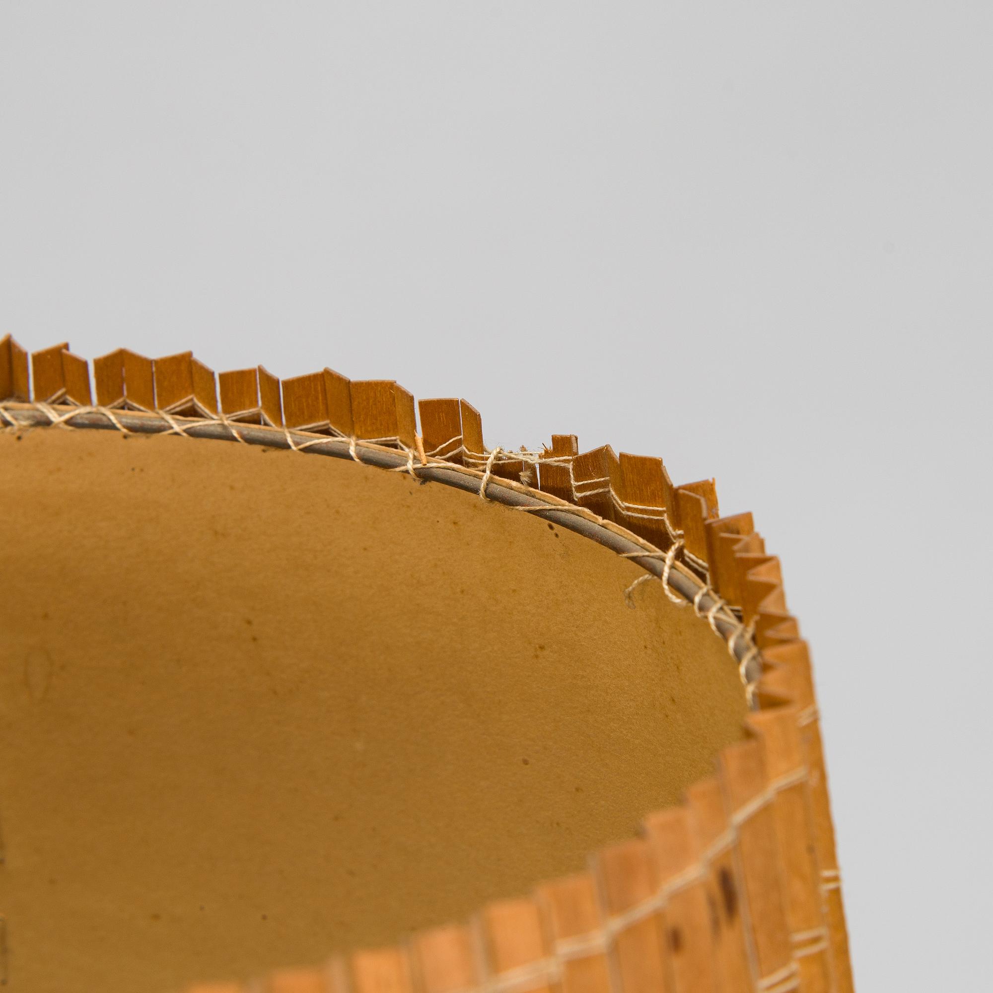 Paavo Tynell, taklampa, modell 6385/6 för Taito. Beställningsarbete 1938.