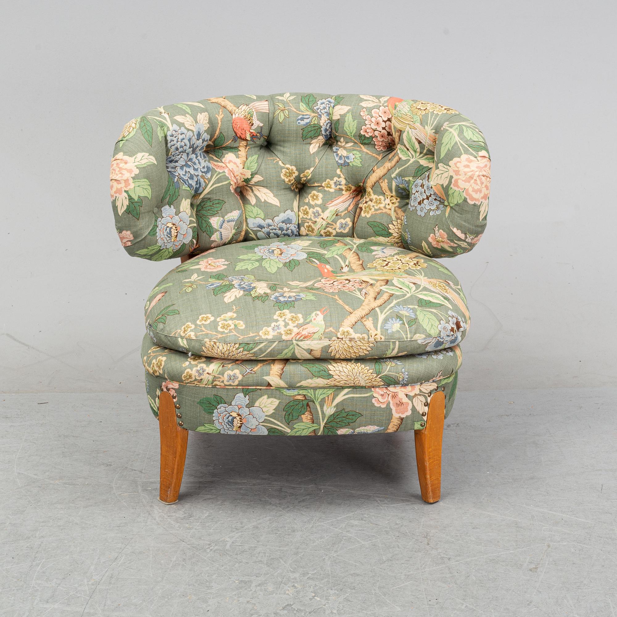 A 'Schulz' easy chairs by Otto Schulz for JIO, mid 20th Century.