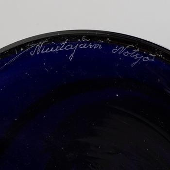 OIVA TOIKKA, KYNTTILÄNJALKA/ MALJAKKO, lasia, "Majakka", signeerattu Notsjö Nuutajärvi. Tuotannossa 1964-1973.