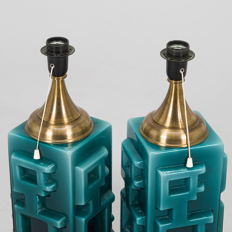 A pair of table lamps, 21st century.