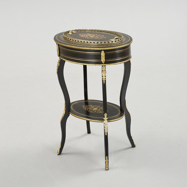 BLOMBORD, Louis XIV-stil, omkring år 1900.