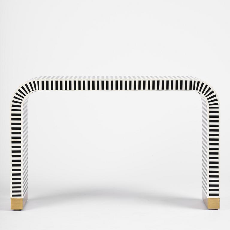Sideboard, RIJD interior, 2020-tal.