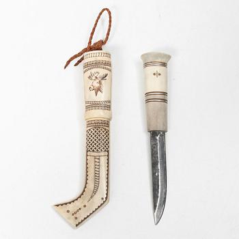 Hans Carlsten, helhornkniv, signerad.