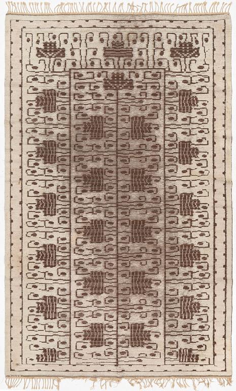 Märta Måås-Fjetterström, A 'Skvattram' carpet, knotted pile in relief, ca 365 x 228 cm, signed AB MMF.