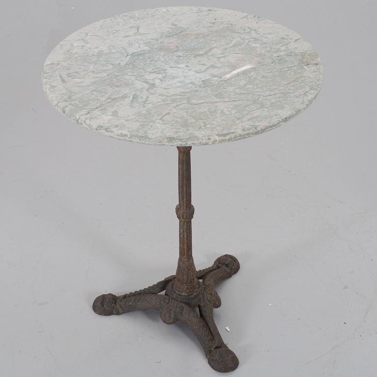 TRÄDGÅRDSMÖBLER, 2+1 st, 1900-tal.