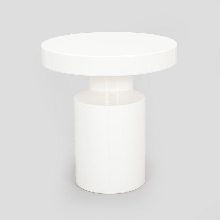 Eero Aarnio, pöytä "Piccolo", Artekno, 2010.