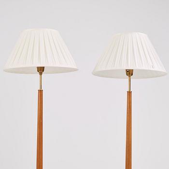 Bertil Brisborg, & Olle Elmgren (1894-1985), a pair of floor lamps, model "31723","NK-Hantverk", Nordiska Kompaniet, 1940s.