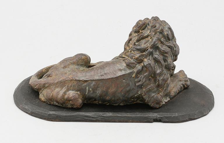 FIGUR, målat gjutjärn, 1700-tal.