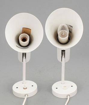 VÄGGLAMPOR, ett par, "AJ", Arne Jacobsen för Louis Poulsen, Danmark. Inköpt 1980-tal.