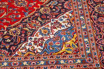 A KESHAN RUG, 401 x 300 cm.