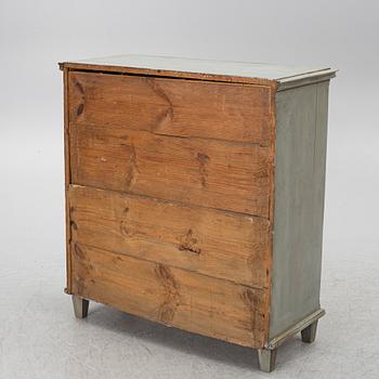 A chest of drawers, 19th century.