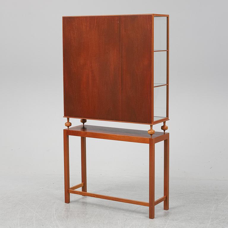 JOSEF FRANK, a model 2077 show cabinet.