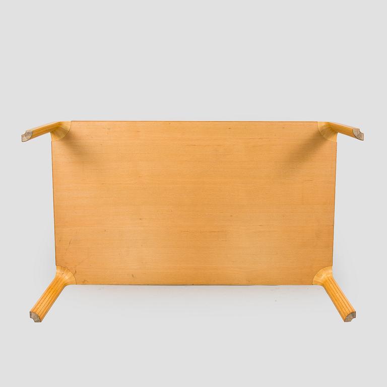 Alvar Aalto, sohvapöytä, malli MX800A, Artek 1900-talets slut.
