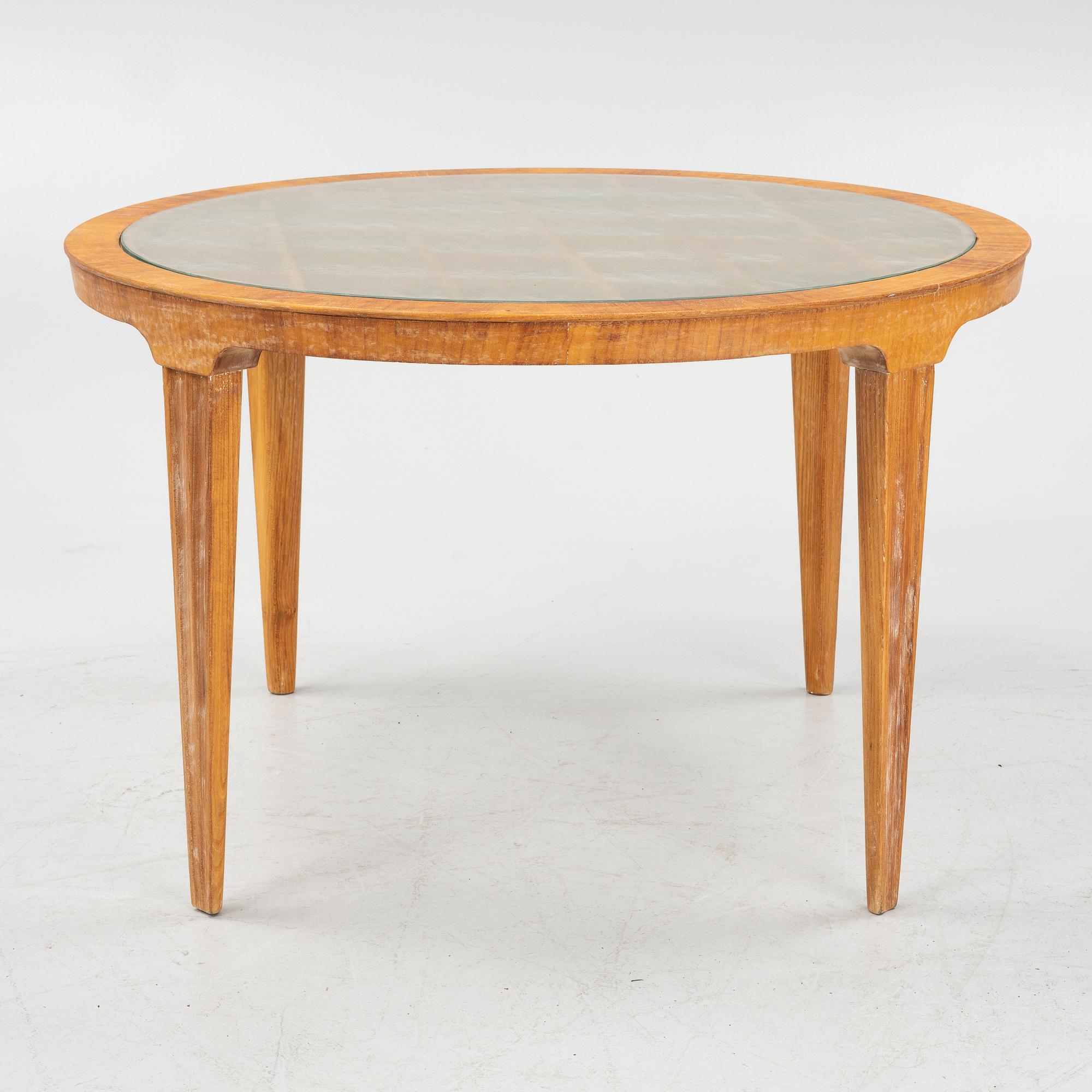 Nils Enström, presumably, a Swedish Modern occasional table produced by Ferdinand Lundqvist & Co, 1940s.