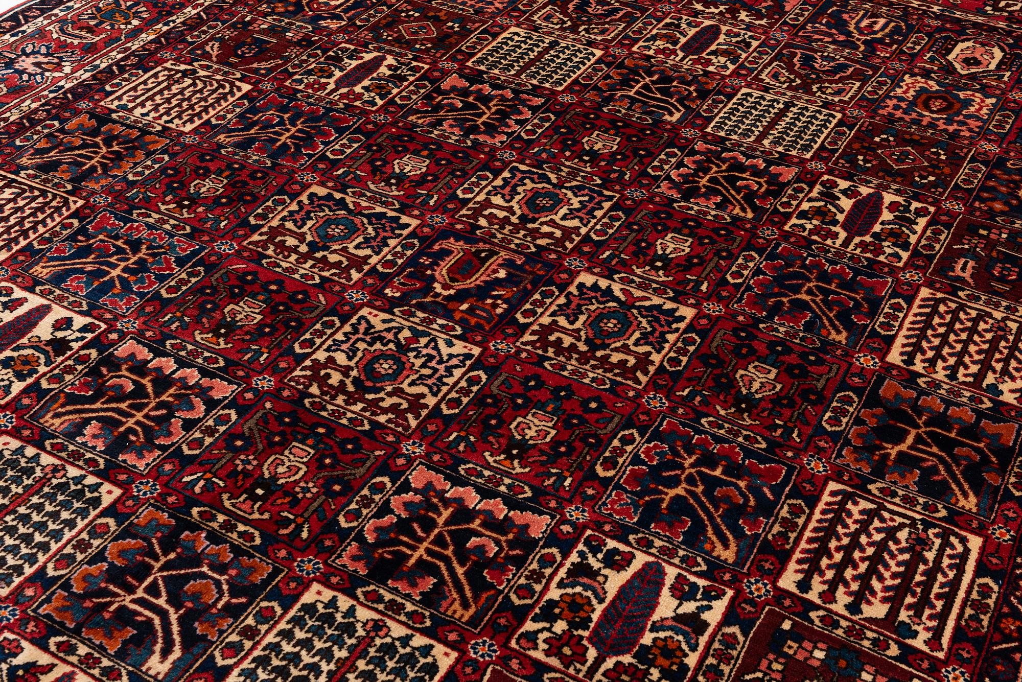 Carpet, Bakhtiari, approx. 380 x 305 cm.